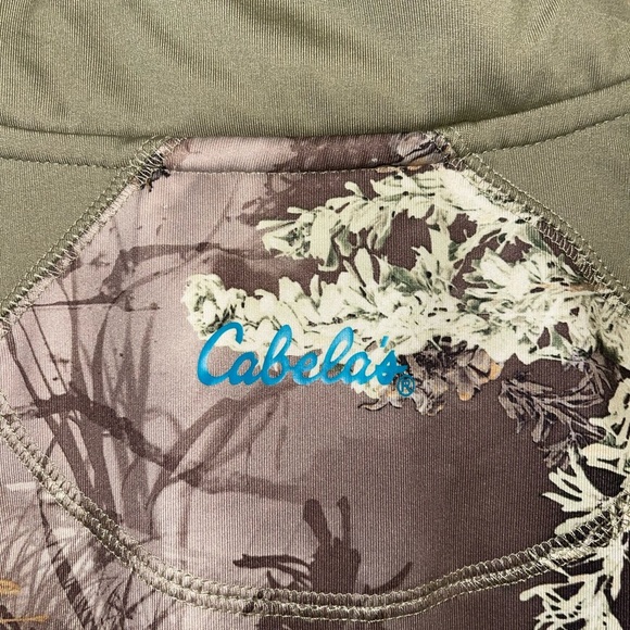 Cabela’s womans camo zip up - Size small - Picture 3 of 8
